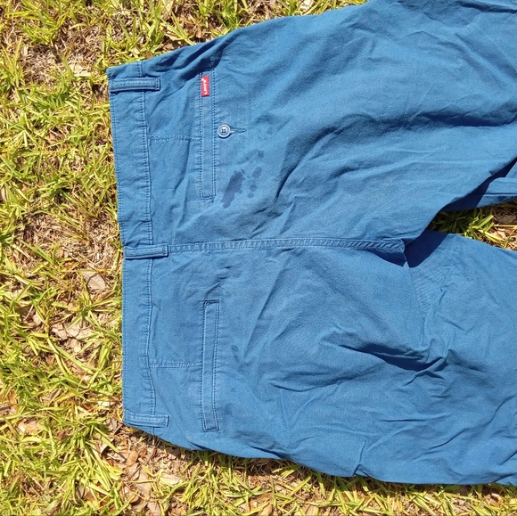 Chino shorts - Picture 2 of 3